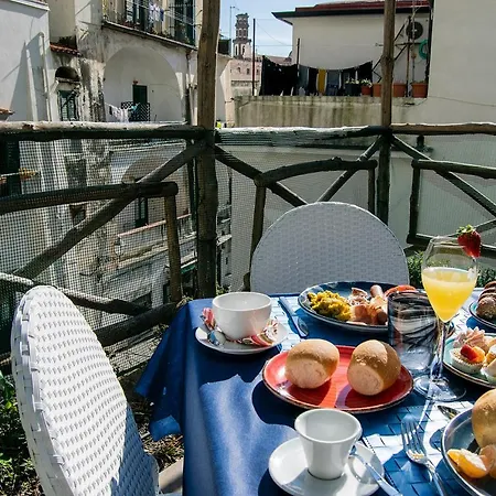 Atrani Rooms أتراني